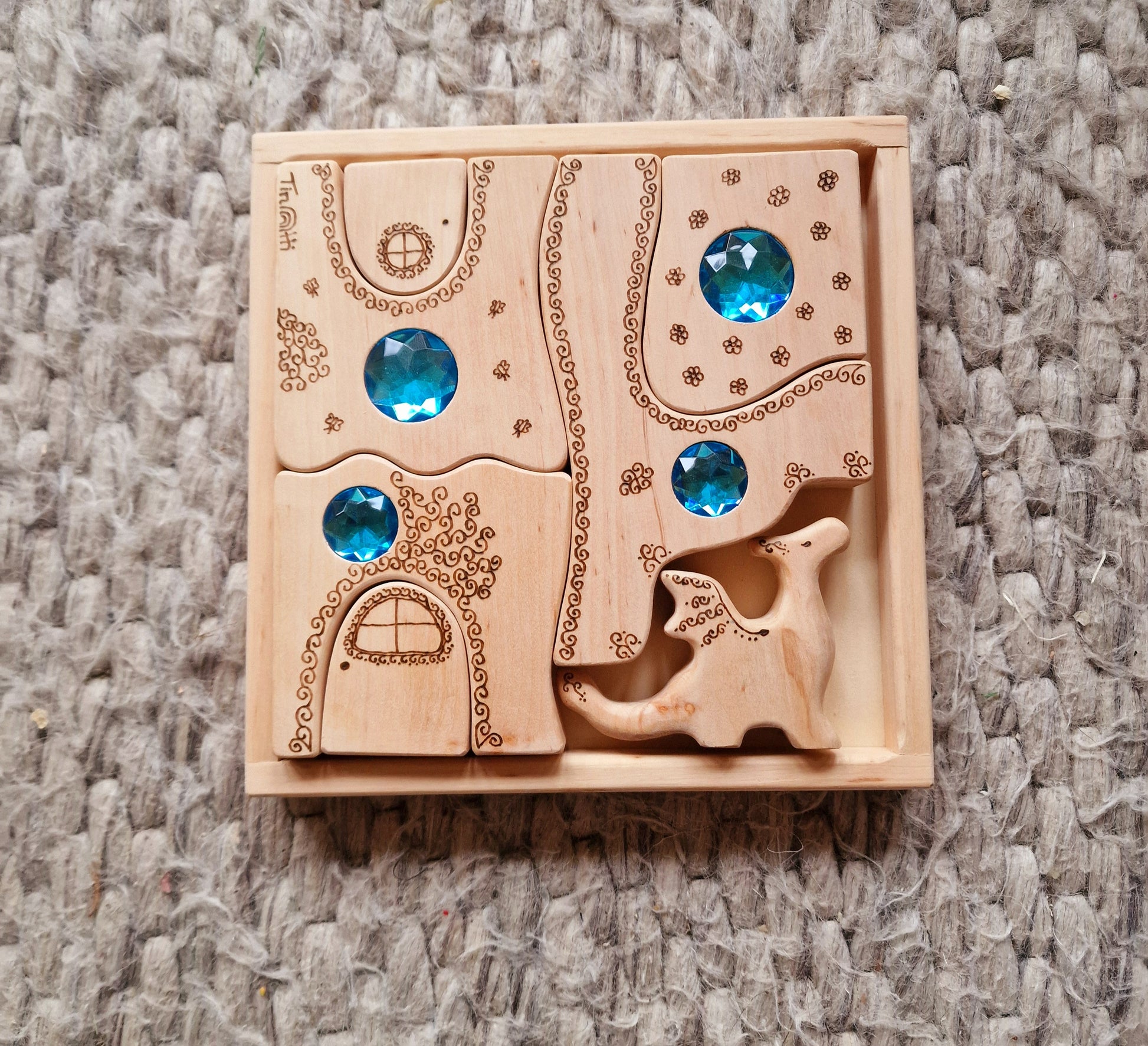Holzpuzzle, bauspiel mit Drachen, mandala Muster und Akryl Steine